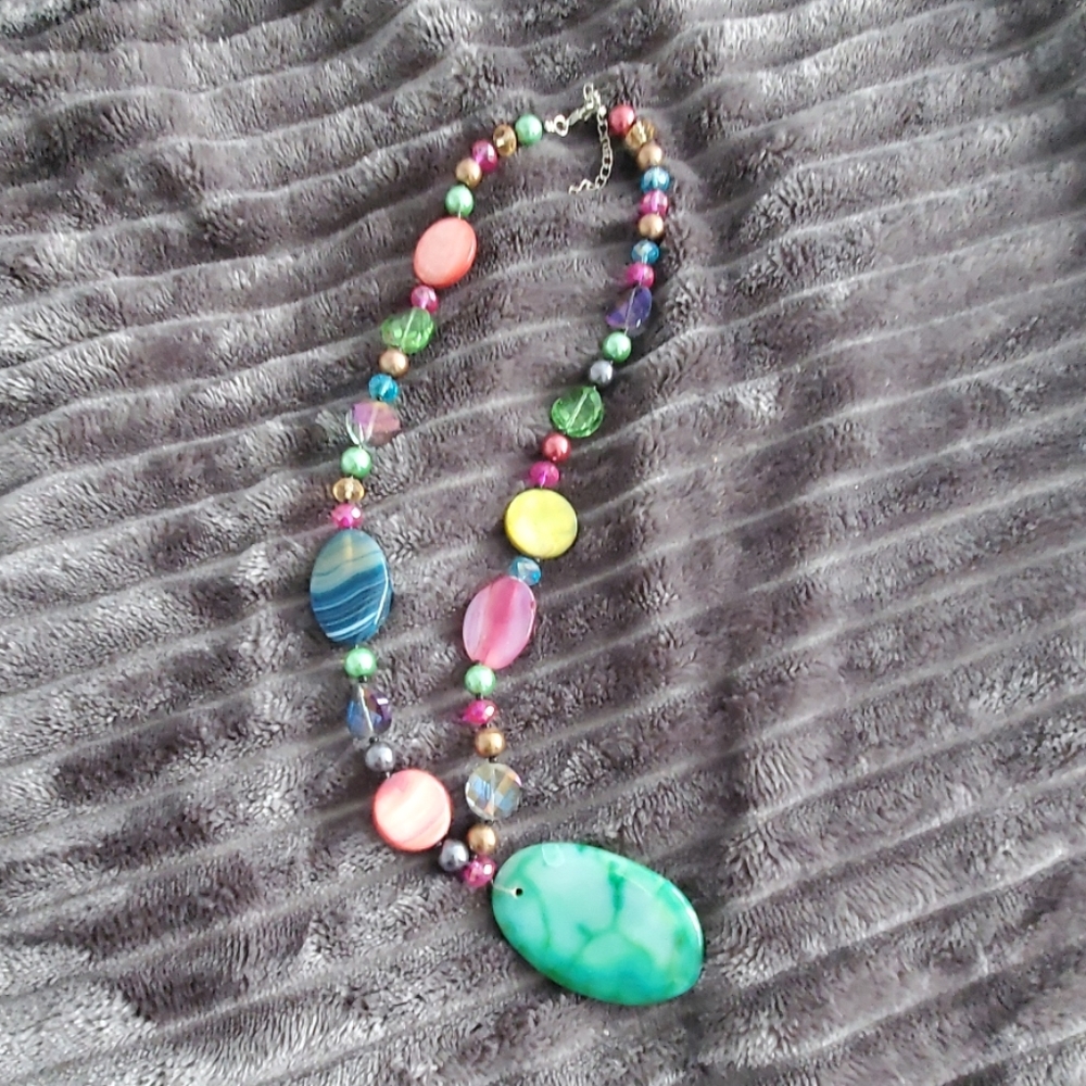 Pop of color necklace